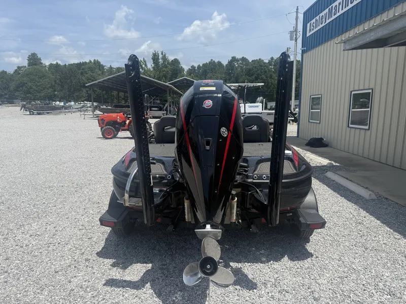 Slide: The Image of A 2024 Nitro Z Series Z19 boat with a powerful engine and dual power poles. - 7