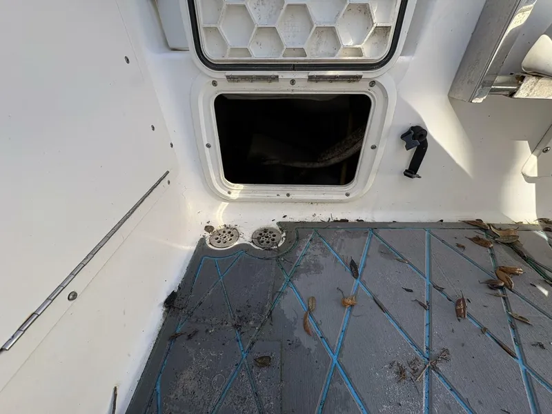 Slide: The Image of Wellcraft 35 Scarab Sport 2008 - 84