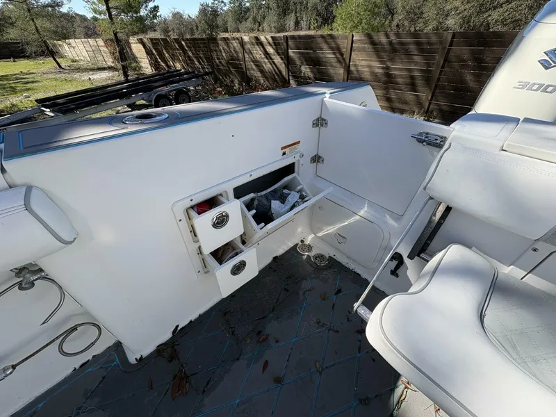 Slide: The Image of Wellcraft 35 Scarab Sport 2008 - 82