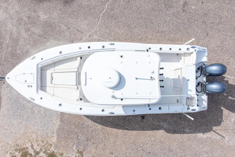 Slide: The Image of Overhead view of 2022 Sea Hunt Gamefish 27 boat with dual engines. - 48