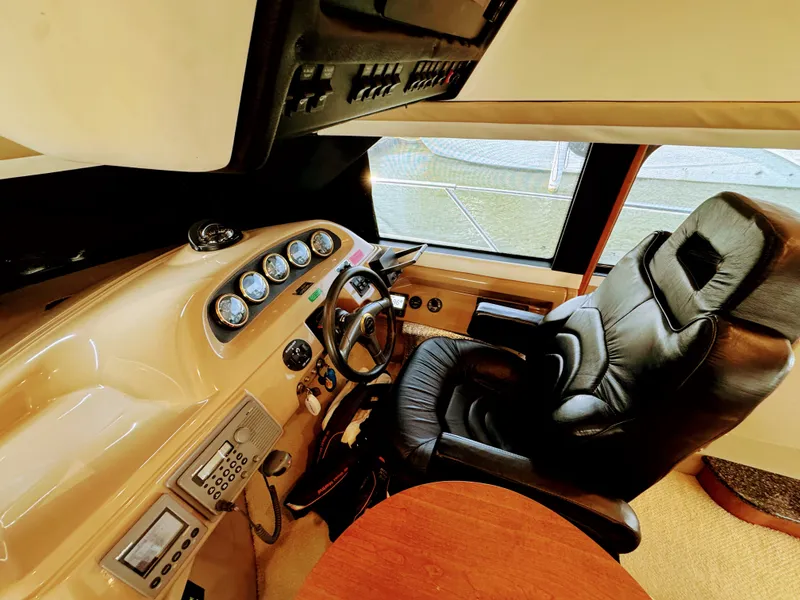 Slide: The Image of Carver Yachts 450 Voyager Pilothouse 1999 - 43