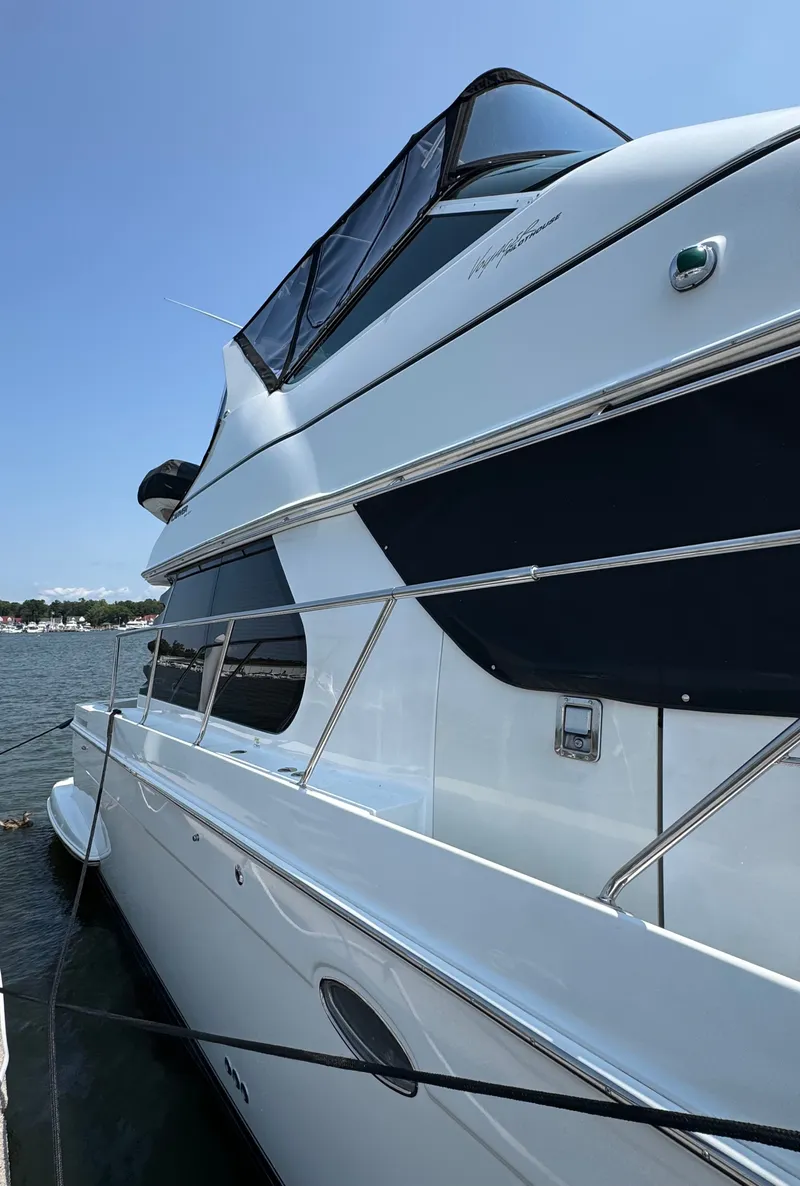 Slide: The Image of Carver Yachts 450 Voyager Pilothouse 1999 - 14