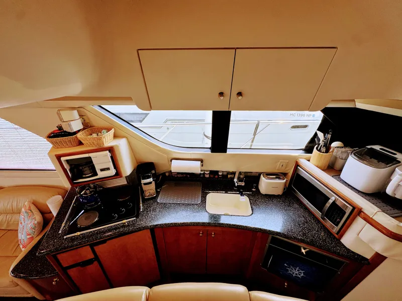 Slide: The Image of Carver Yachts 450 Voyager Pilothouse 1999 - 55