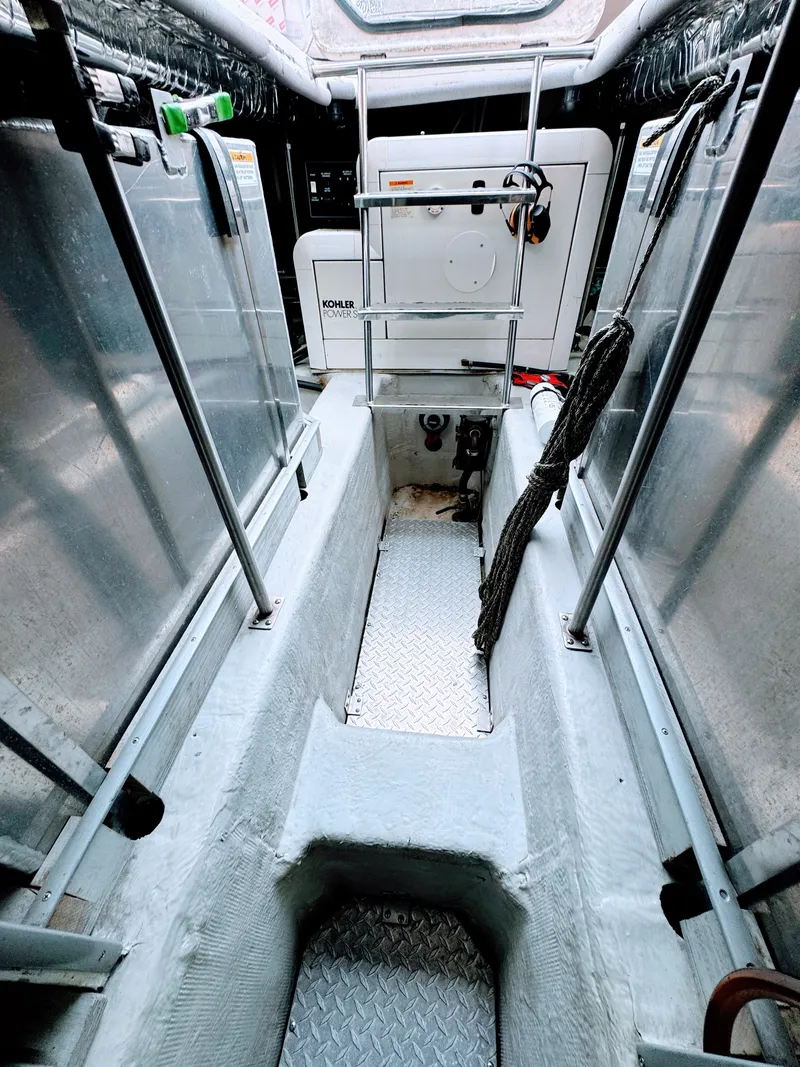 Slide: The Image of Carver Yachts 450 Voyager Pilothouse 1999 - 75