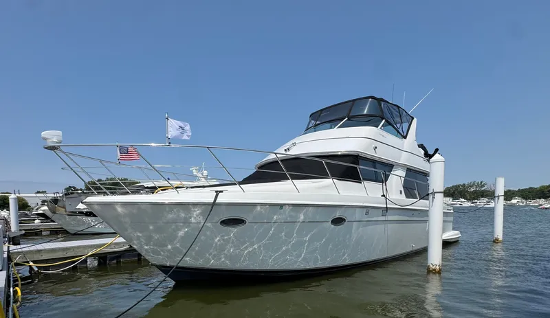 Slide: The Image of Carver Yachts 450 Voyager Pilothouse 1999 - 6