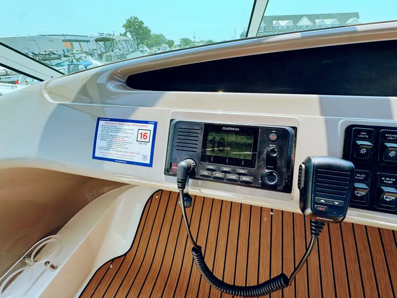 Slide: The Image of Carver Yachts 450 Voyager Pilothouse 1999 - 37