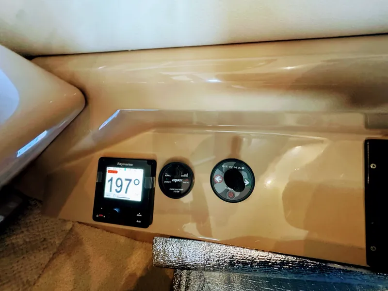 Slide: The Image of Carver Yachts 450 Voyager Pilothouse 1999 - 45