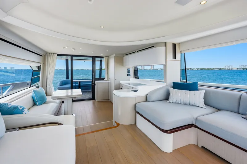 Slide: The Image of Azimut 68 2025 - 167