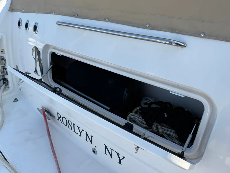 Slide: The Image of Tiara 4300 Sovran 2006 - 78
