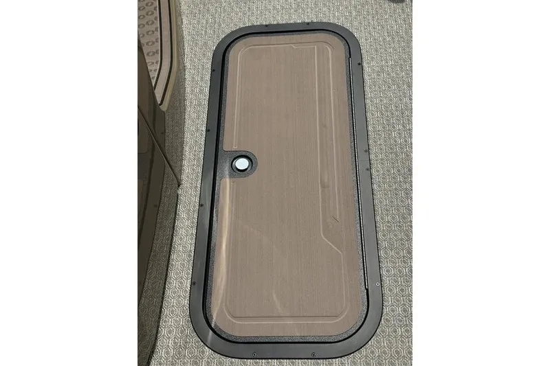 Slide: The Image of Evotti 723QL 2026 model hatch door on patterned flooring. - 20