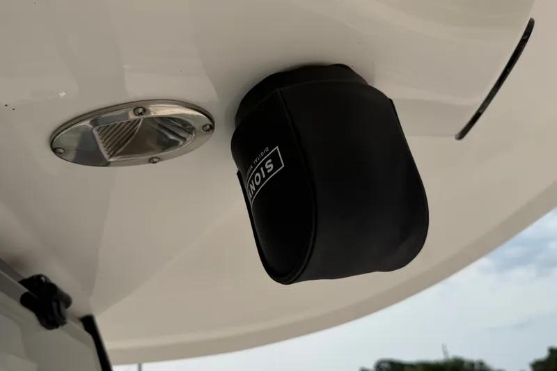 Slide: The Image of 2024 Sea Hunt Ultra 275 SE boat detail with mounted accessory and light fixture. - 34