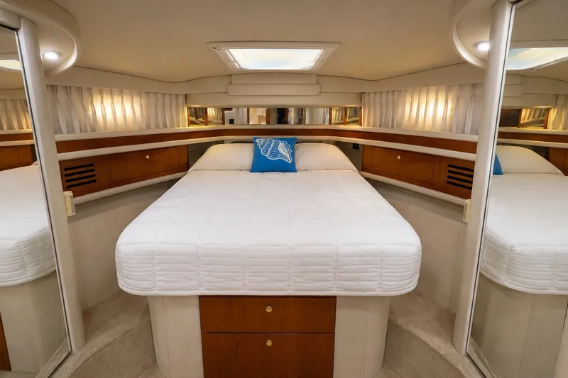 Slide: The Image of Luxurious cabin interior of 2001 Sea Ray 450 Express Bridge yacht. - 23