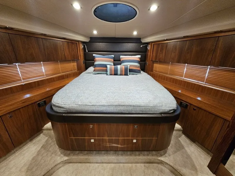 Slide: The Image of Sunseeker Predator 60 2014 - 34