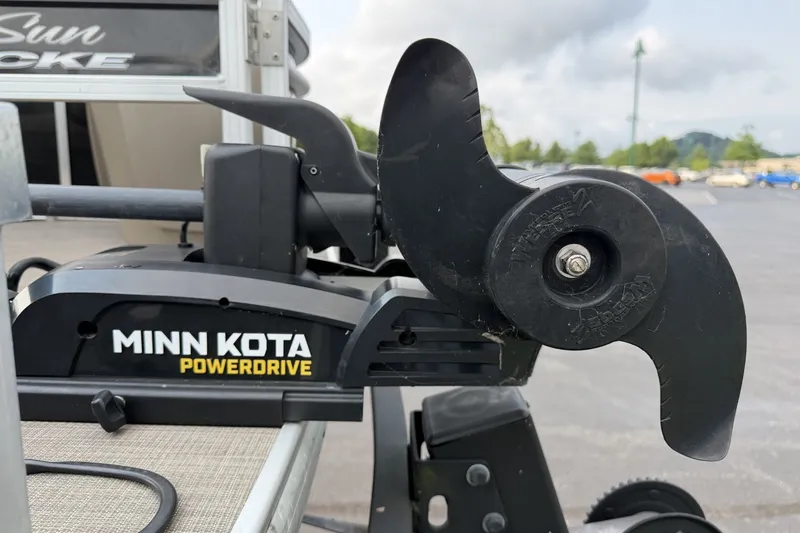Slide: The Image of Minn Kota PowerDrive motor on 2021 Sun Tracker Fishin' Barge 20 DLX pontoon boat. - 5