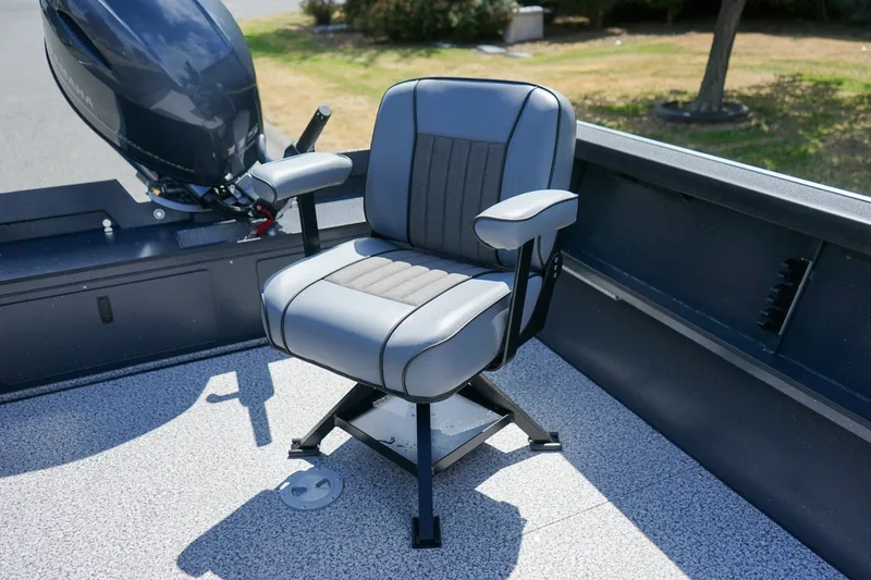 Slide: The Image of Alumaweld Adventurer 20 boat seat, 2027 model, with armrests and swivel base. - 10