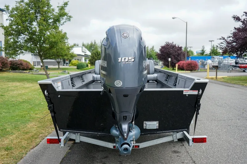 Slide: The Image of 2026 Alumaweld Super Vee 20 boat with Yamaha 105 engine on a trailer. - 4