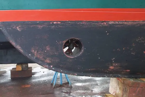 Slide: The Image of Bowthruster - 16