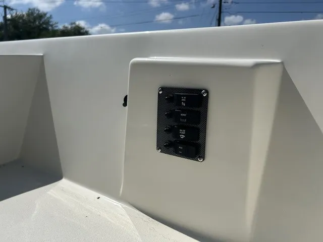 Slide: The Image of Salty Boats STUMPNOCKER 175 SKIFF TILLER 2024 - 6