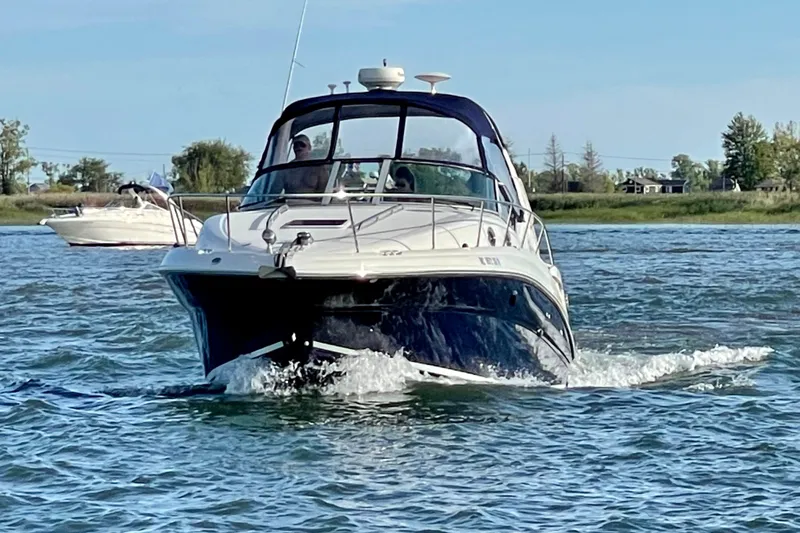 The Image of Sea Ray Sundancer 320 2004 - undefined