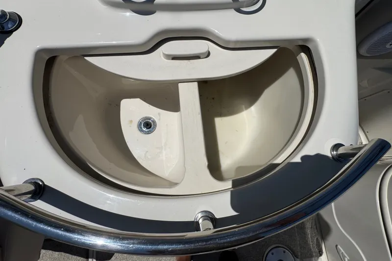 Slide: The Image of 2003 Searay 270 Sundeck sink with stainless steel rail, top view. - 18
