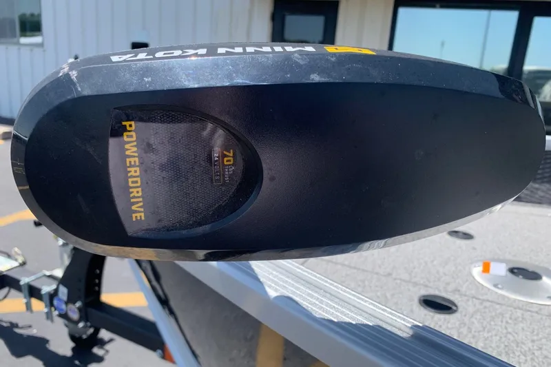 Slide: The Image of Minn Kota PowerDrive motor on 2024 Alumacraft Classic 165 SC boat. - 6