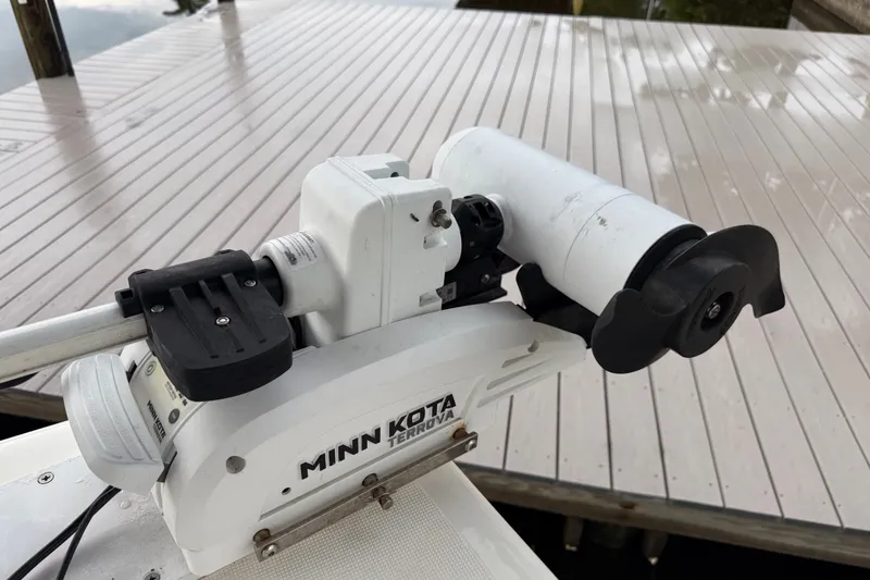 Slide: The Image of Minn Kota Terrova trolling motor on 2021 Skeeter SX2550 Fish boat. - 38
