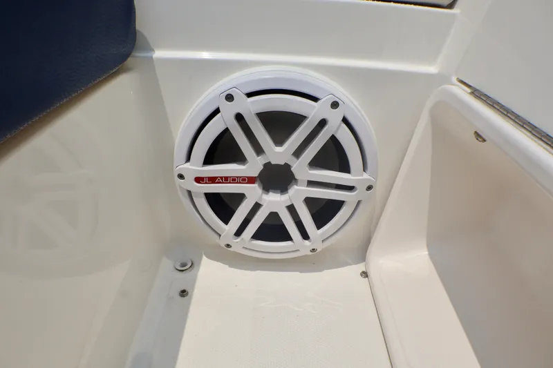 Slide: The Image of JL Audio speaker on 2010 MasterCraft X-35 SS boat interior. - 20