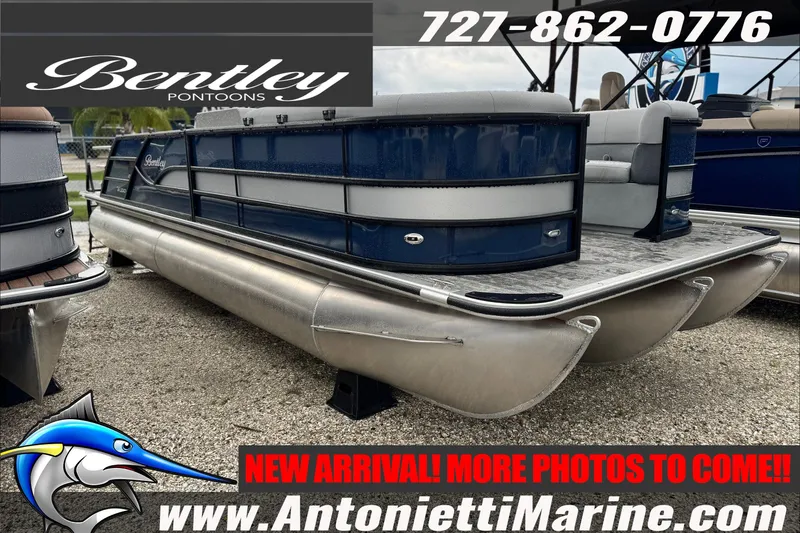 The Image of 2027 Bentley Pontoons Legacy 243 Swingback EXT, new arrival at Antonietti Marine. - 0