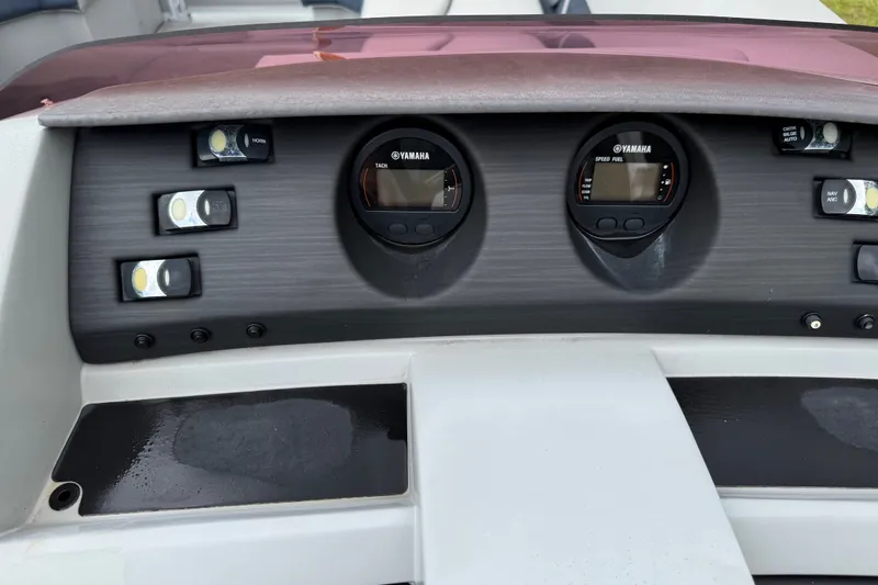 Slide: The Image of Dashboard of 2022 Bennington LX 22 Swingback with Yamaha gauges and controls. - 27