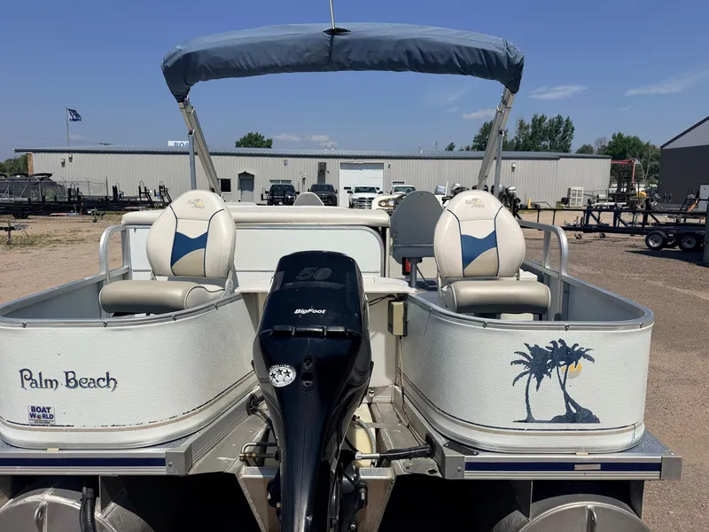 Slide: The Image of Palm Beach 200 CastMaster & 50HP Mercury 4Stroke 2004 - 56