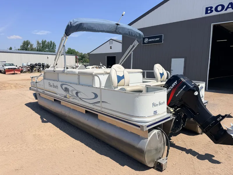 Slide: The Image of Palm Beach 200 CastMaster & 50HP Mercury 4Stroke 2004 - 53