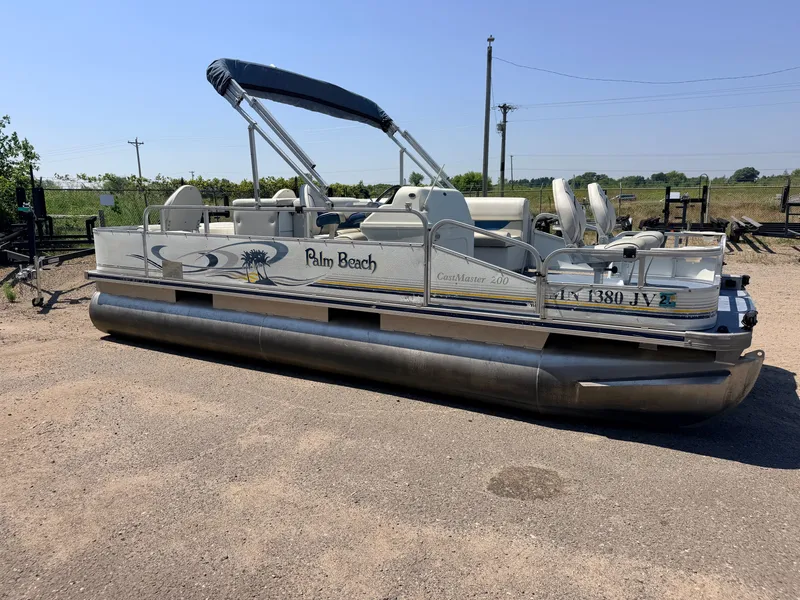 Slide: The Image of Palm Beach 200 CastMaster & 50HP Mercury 4Stroke 2004 - 60