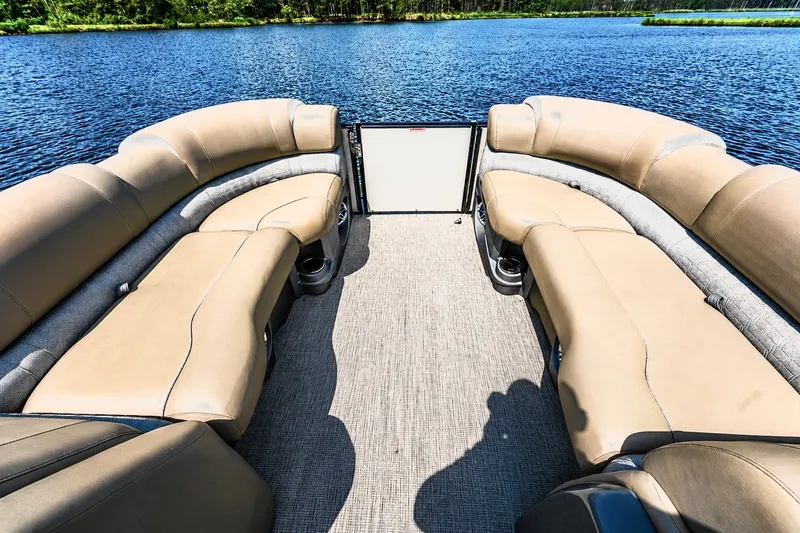 Slide: The Image of Luxurious seating on 2022 Avalon Catalina Platinum Quad Lounge pontoon boat, 25-foot model. - 11