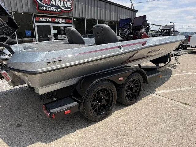 Slide: The Image of Ikon Boats VLX20 2025 - 3