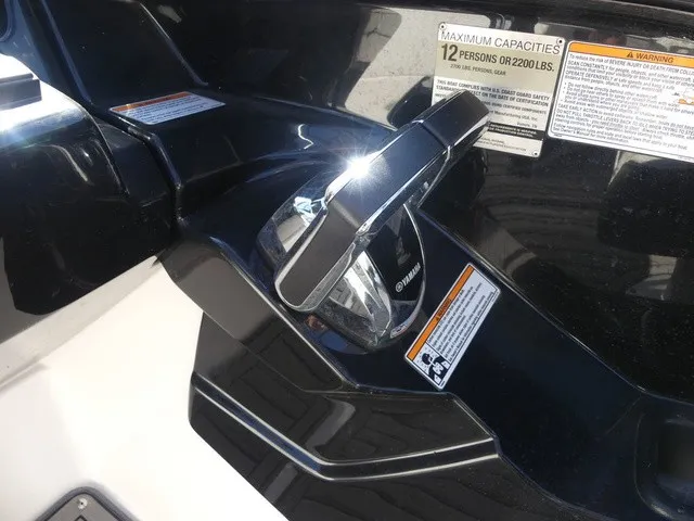 Slide: The Image of Yamaha 242 Limited S 2017 - 21