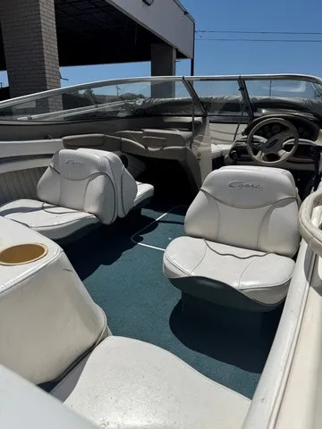 Slide: The Image of Bayliner 1850 Capri Br 2000 - 6
