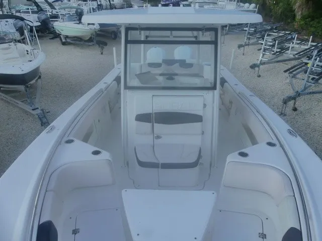 Slide: The Image of Robalo R302 Center Console 2017 - 13