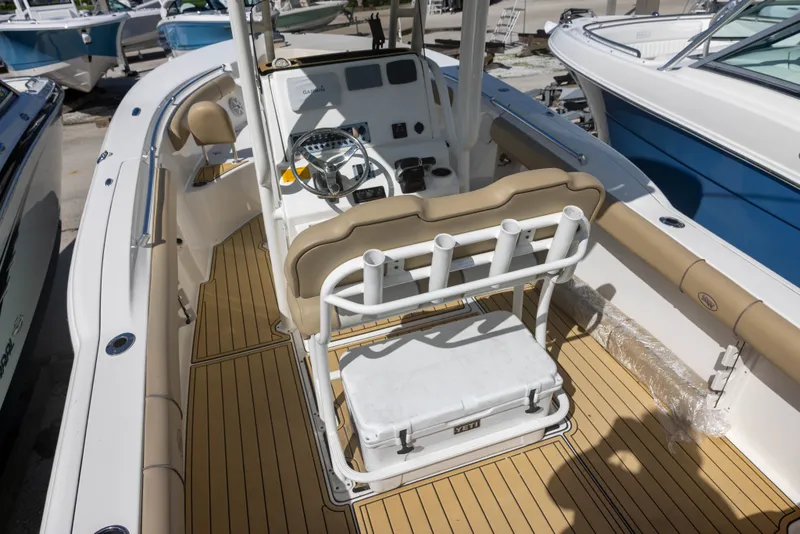 Slide: The Image of Key West 244 Center Console 2018 - 7