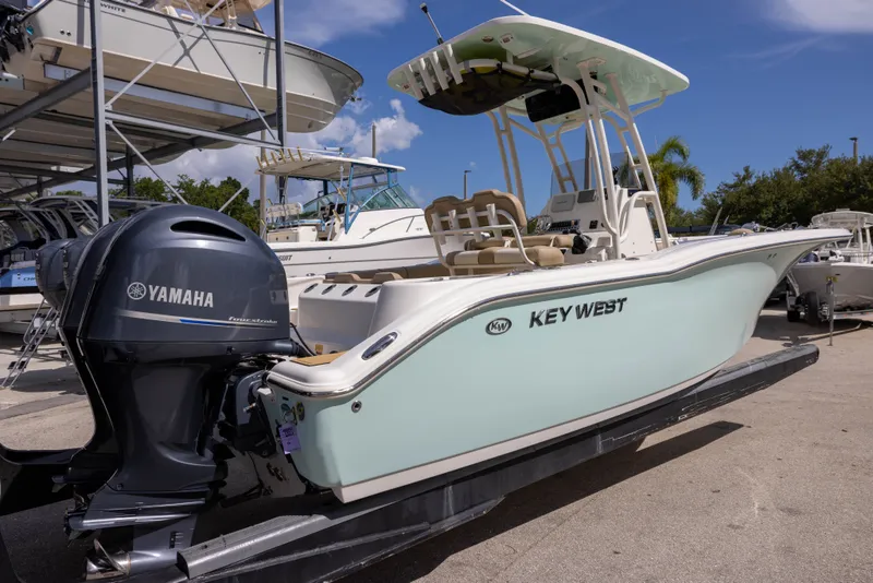 Slide: The Image of Key West 244 Center Console 2018 - 6