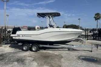 The Image of Crownline Boats 220 CC Finseeker 2023 - undefined