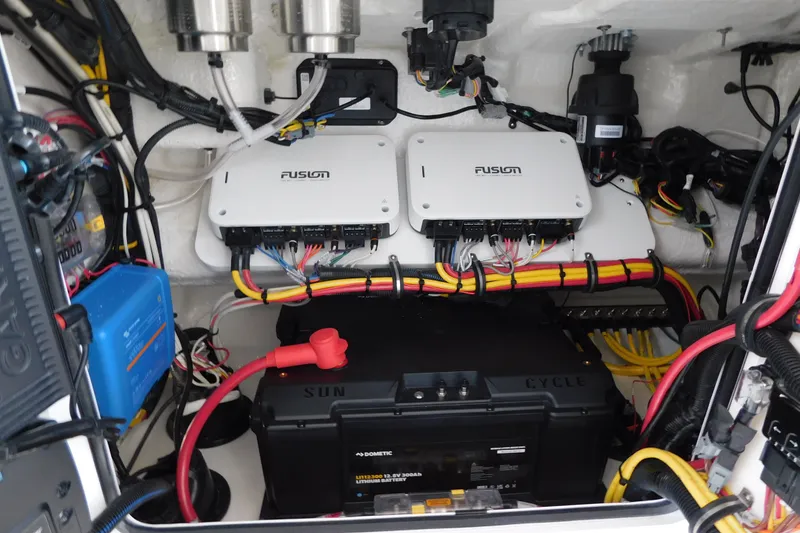 Slide: The Image of Electrical system setup in a 2026 Regulator 31 boat, featuring Fusion components. - 44