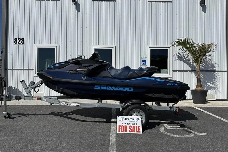 The Image of Sea-Doo GTX 230 2024 - undefined