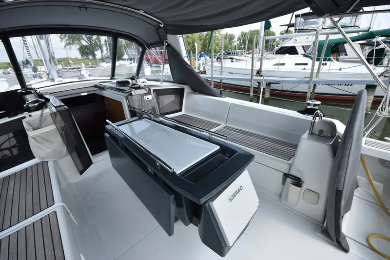 Slide: The Image of Cockpit of 2012 Beneteau Oceanis 41.1 sailboat with modern navigation equipment. - 17