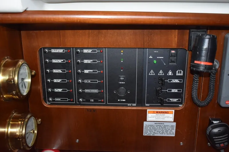 Slide: The Image of Electrical control panel on a 1999 Beneteau Oceanis 36 CC sailboat. - 43
