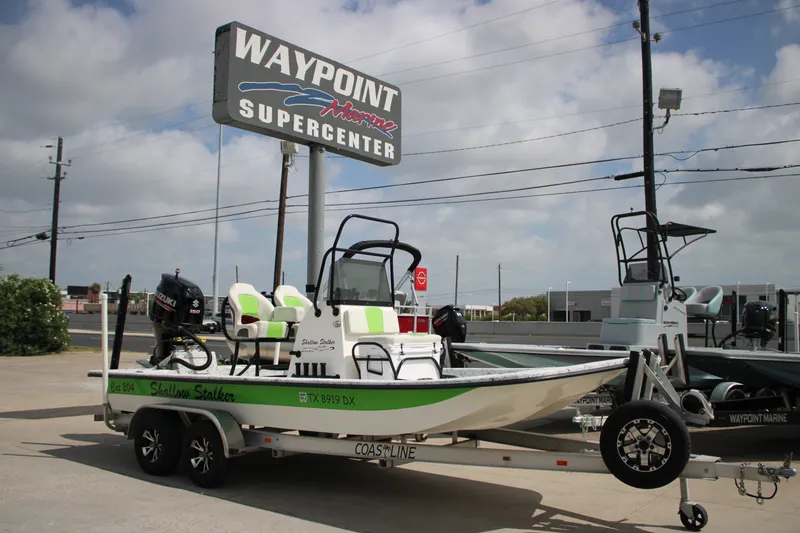 The Image of 2018 Shallow Stalker 204 RC boat at Waypoint Marine Supercenter. - 0