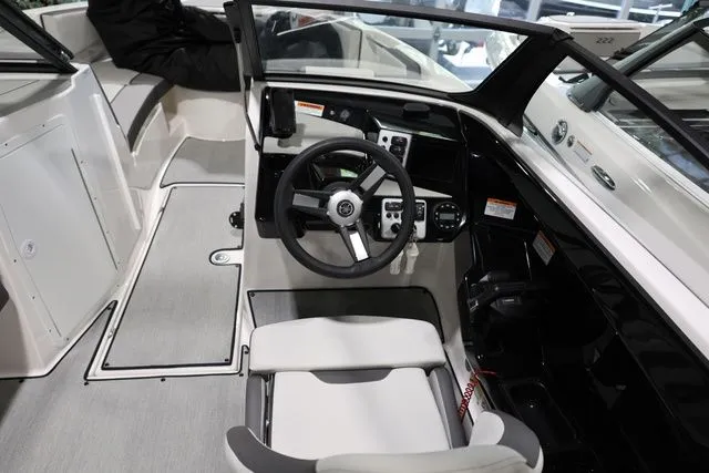 Slide: The Image of Yamaha AR220 2026 - 8