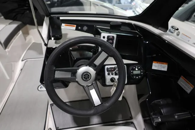 Slide: The Image of Yamaha AR220 2026 - 9