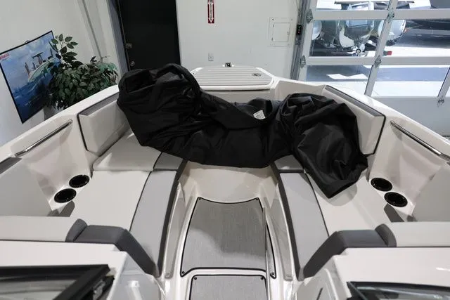 Slide: The Image of Yamaha AR220 2026 - 12