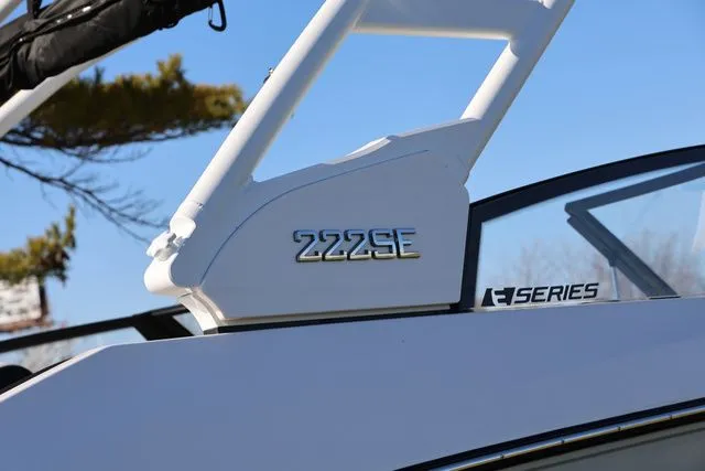 Slide: The Image of Yamaha 222SE 2026 - 29