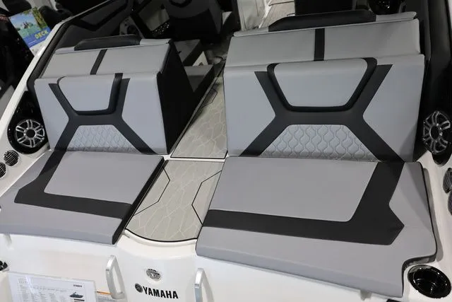 Slide: The Image of Yamaha 222XE 2026 - 6